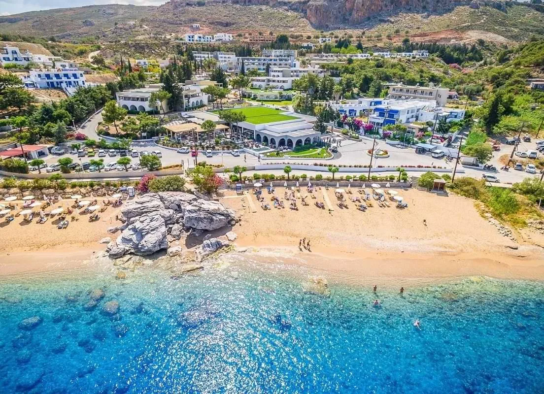 Car Hire Stegna