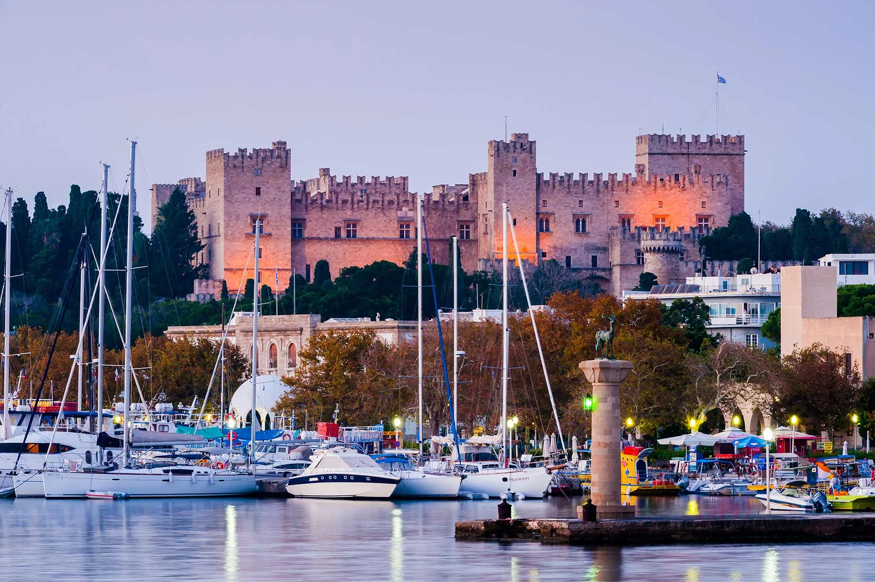 Rent a Car Rhodes Port – Quality Cars, Ready at the Pier